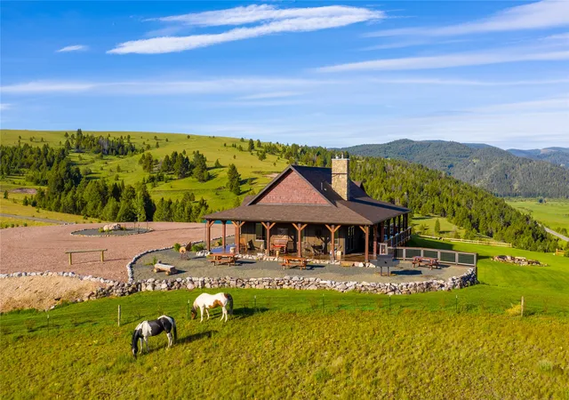 Photo 3 of Single family home for sale at 31 Braach Ranch Ln, Philipsburg, MT 59858 | MLS# 30067693 | Listing updated on 2026-09-25