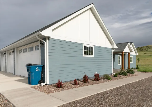 3rd image of 4999 Huckleberry Dr, Great Falls, MT 59404 | MLS# 30072284
