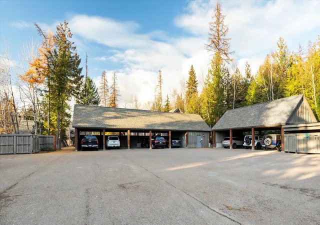 70th image of 2126 Iron Horse Dr, Whitefish, MT 59937 | MLS# 30072065