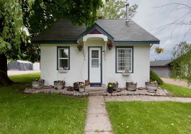 1st image of 1410 5th St E, Polson, MT 59860 | MLS# 30072316