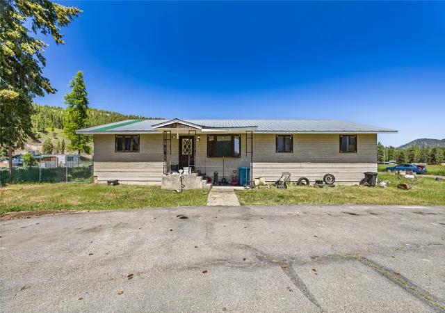 Homes for sale in Saint Regis, MT | 1064 Mullan Gulch Rd, Saint Regis, MT 59866 | MLS# 30072306