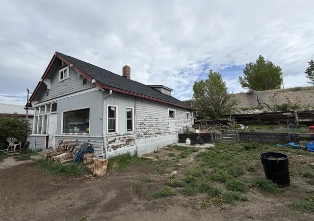 Homes for sale in Butte, MT | 20 Gladstone Ter, Butte, MT 59701 | MLS# 30072019