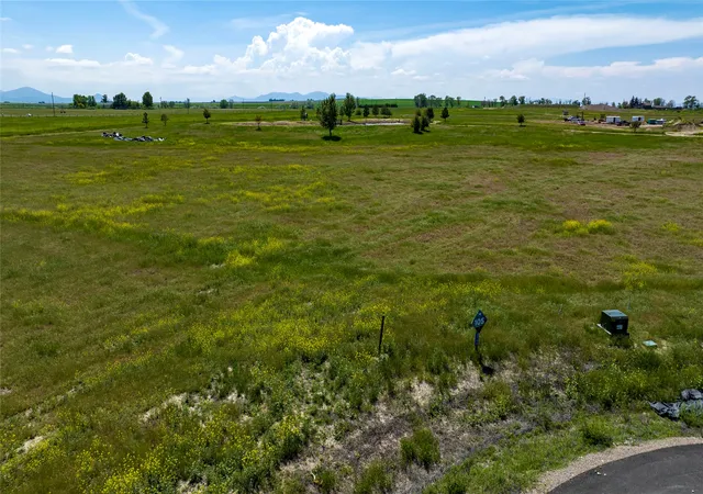 5th image of 3760 Wolfwillow Ct, Helena, MT 59602 | MLS# 30072242
