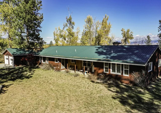 Photo 2 of Single family home for sale at 4694 Watt Ln, Stevensville, MT 59870 | MLS# 30072366 | Listing updated on 2026-07-20