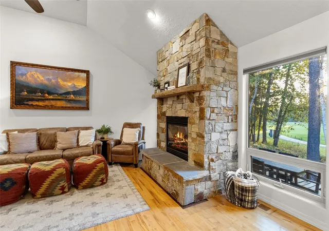 Photo 3 of Single family home for sale at 212 Pine Valley Loop, Columbia Falls, MT 59912 | MLS# 30072059 | Listing updated on 2026-08-28