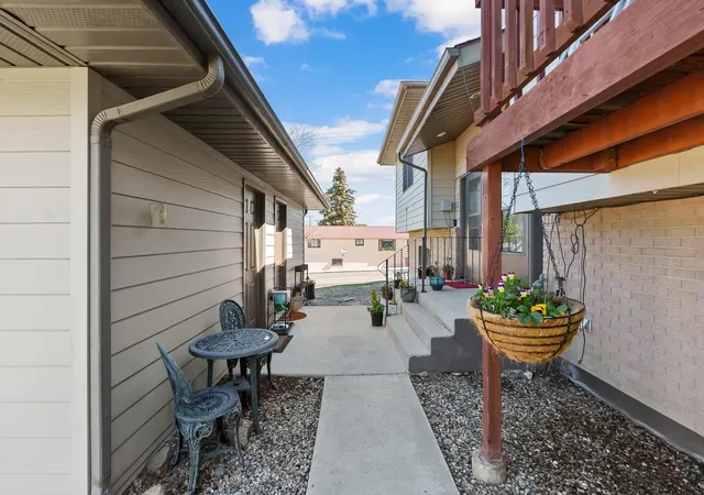 Homes for sale in Deer Lodge, MT | 602 Clark St, Deer Lodge, MT 59722 | MLS# 30072025