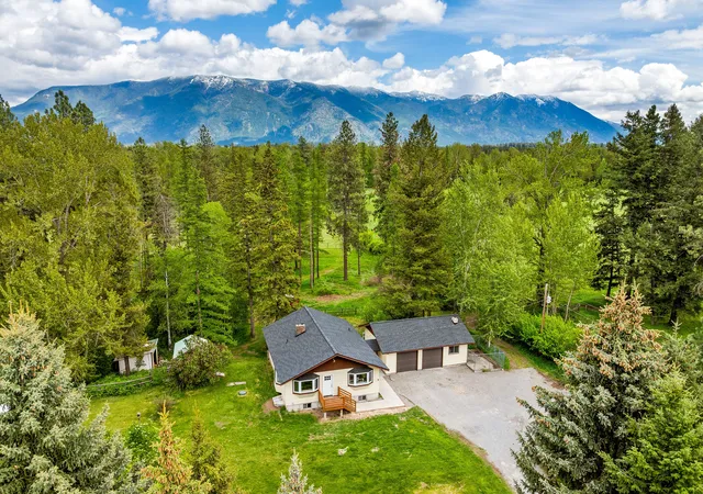 4th image of 985 Jellison Rd, Columbia Falls, MT 59912 | MLS# 30072207