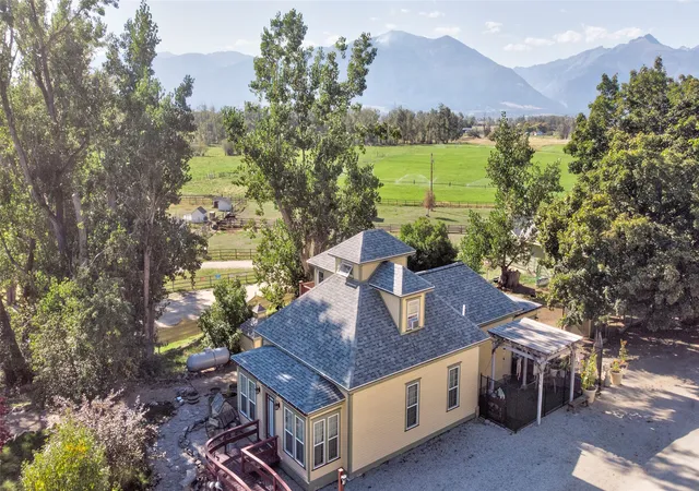 44th image of 1003 N Burnt Fork Rd, Stevensville, MT 59870 | MLS# 30072422