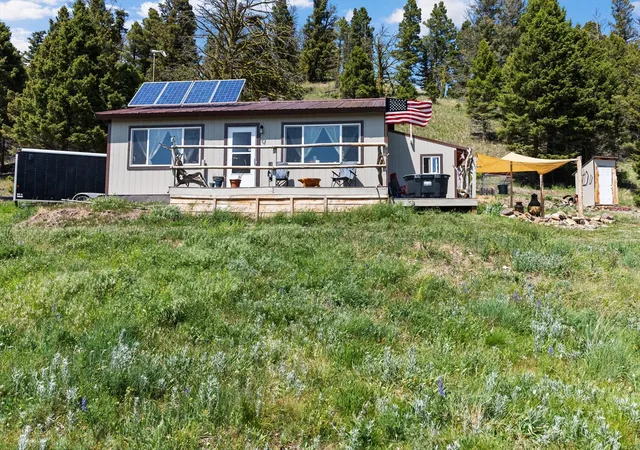 Homes for sale in Helmville, MT | 3858 Westridge Rd, Helmville, MT 59843 | MLS# 30072340