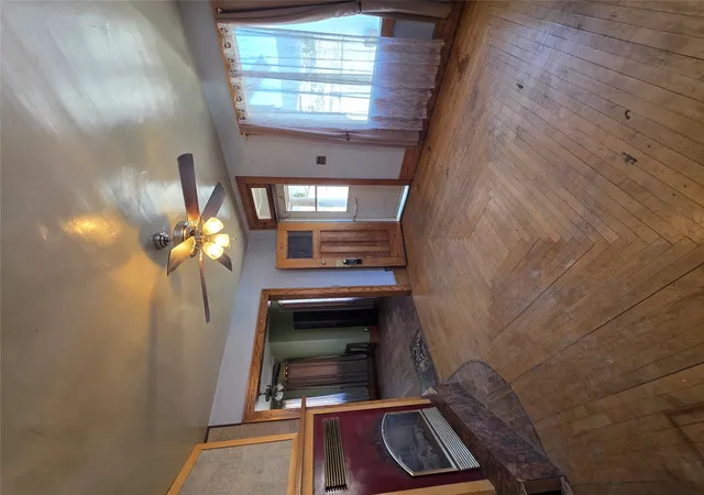 5th image of 901 Delaware Ave, Butte, MT 59701 | MLS# 30072448