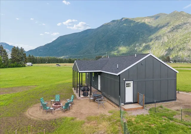 Homes for sale in Columbia Falls, MT | 117 Bad Rock Dr, Columbia Falls, MT 59912 | MLS# 30072375