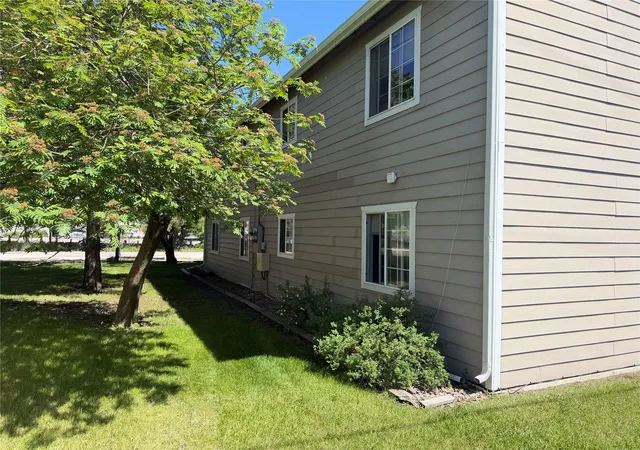Photo 4 of House for sale at 1704 1st Avenue W, Kalispell, MT 59901 | MLS# 30072532 | Listing updated on 2026-07-06