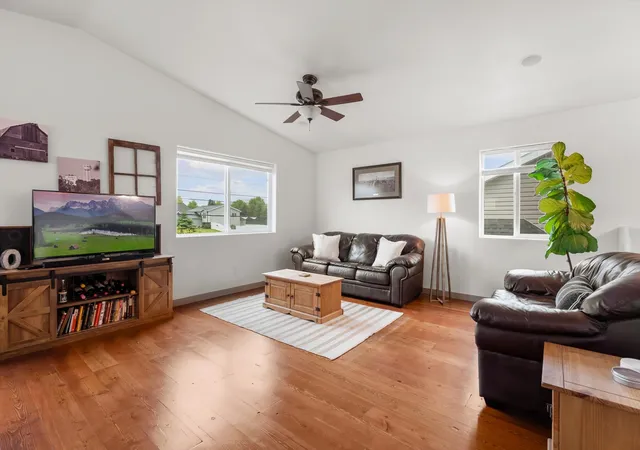 4th image of 286 Empire Loop, Kalispell, MT 59901 | MLS# 30072248