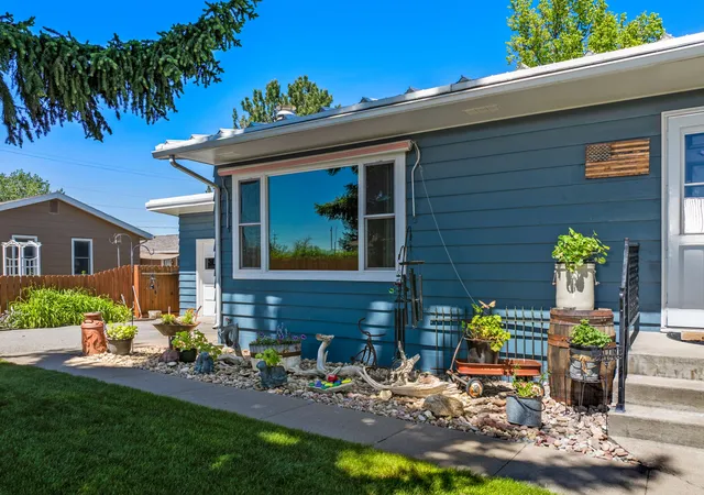 5th image of 203 3Rd Ave Sw, Fairfield, MT 59436 | MLS# 30072544
