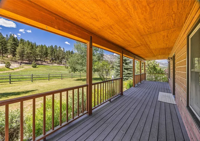 Homes for sale in Hamilton, MT | 561 Camas Creek Loop, Hamilton, MT 59840 | MLS# 30072567