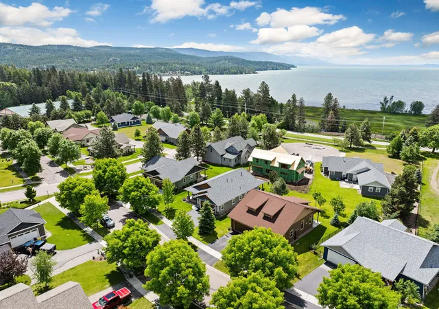36th image of 220 Bluebunch Ct, Bigfork, MT 59911 | MLS# 30071982