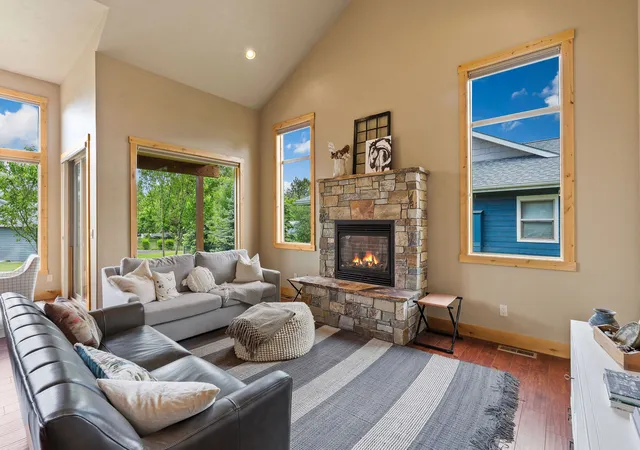 4th image of 220 Bluebunch Ct, Bigfork, MT 59911 | MLS# 30071982
