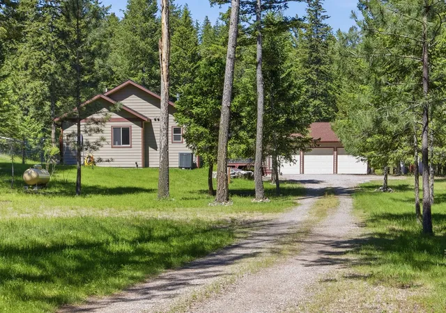 4th image of 30123 Half Circle Wy, Polson, MT 59860 | MLS# 30072339