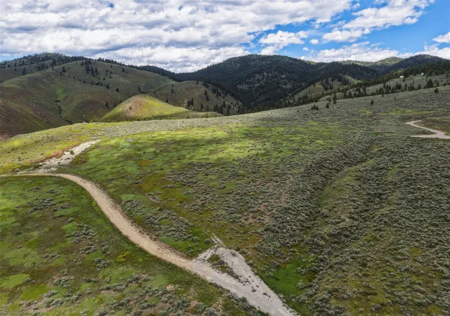 2nd image of 20774 Prairies End Trl, Florence, MT 59833 | MLS# 30072569