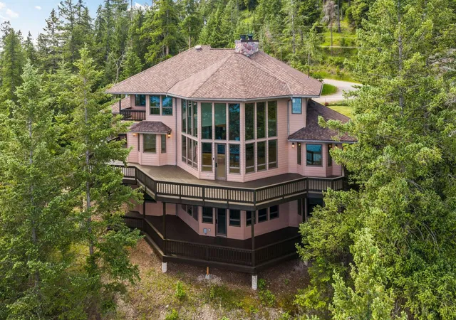 Photo 4 of Single family home for sale at 606 S Foys Lake Dr, Kalispell, MT 59901 | MLS# 30072672 | Listing updated on 2026-07-25