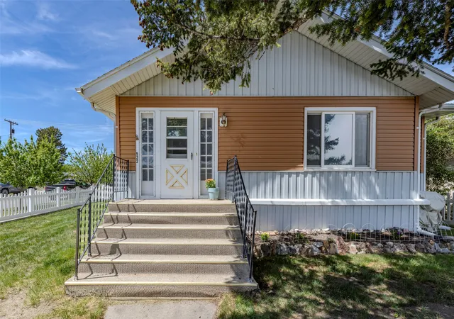Homes for sale in Livingston, MT | 522 W Front St, Livingston, MT 59047 | MLS# 30072684