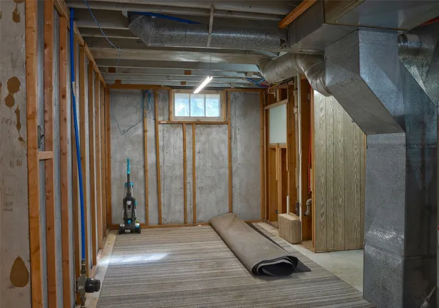 31st image of 126 9th Ave Se, Cut Bank, MT 59427 | MLS# 30072454