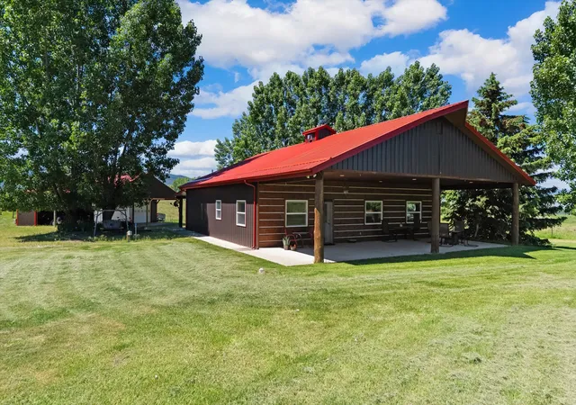 Homes for sale in Saint Ignatius, MT | 32003 Mission Creek Rd, Saint Ignatius, MT 59865 | MLS# 30072570
