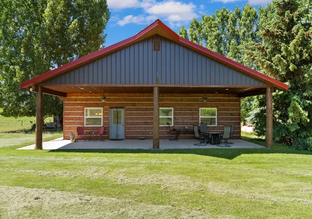 Homes for sale in Saint Ignatius, MT | 32003 Mission Creek Rd, Saint Ignatius, MT 59865 | MLS# 30072570