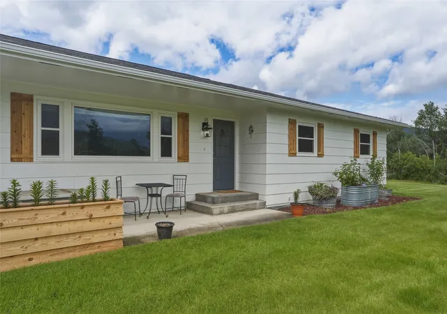 2nd image of 5817 Meadow Vista Dr, Florence, MT 59833 | MLS# 30072785