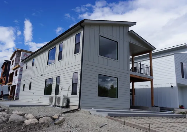2nd image of 869 9th St W, Kalispell, MT 59901 | MLS# 30072806