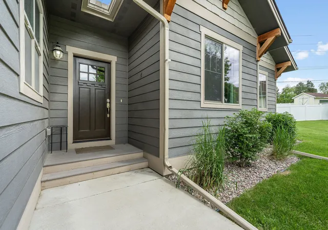 3rd image of 711 Parkway Dr, Kalispell, MT 59901 | MLS# 30072685