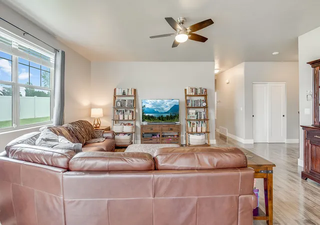 5th image of 711 Parkway Dr, Kalispell, MT 59901 | MLS# 30072685