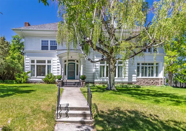 1st image of 724 Monroe Ave, Helena, MT 59601 | MLS# 30072439