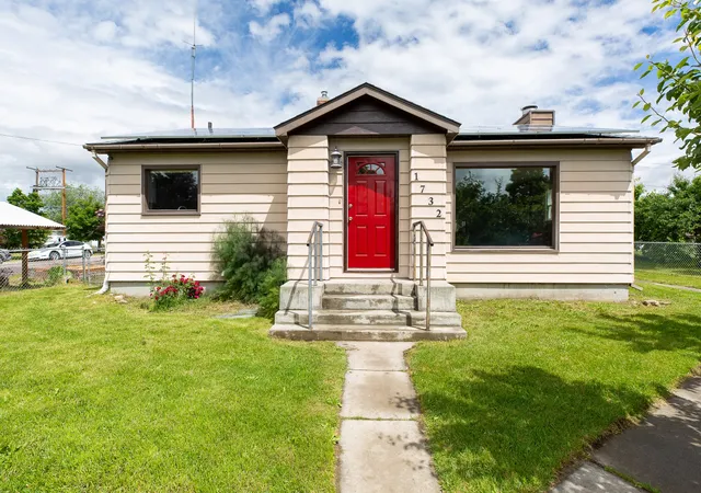 Photo 1 of Multi family home for sale at 1732 Defoe St, Missoula, MT 59802 | MLS# 30071863 | Listing updated on 2026-08-29