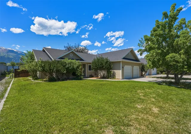 1st image of 717 S 6th St, Hamilton, MT 59840 | MLS# 30070551