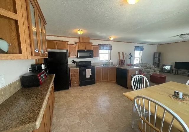 4th image of 90 E South St, White Sulphur Springs, MT 59645 | MLS# 30072947