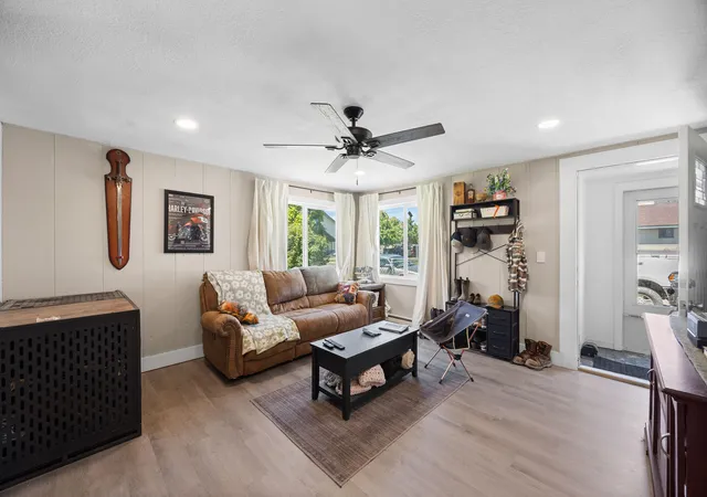 3rd image of 834 2Nd St W, Kalispell, MT 59901 | MLS# 30072731
