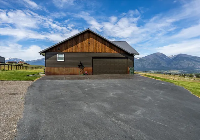 Homes for sale in Florence, MT | 1067 Molly Joanne, Florence, MT 59833 | MLS# 30072976