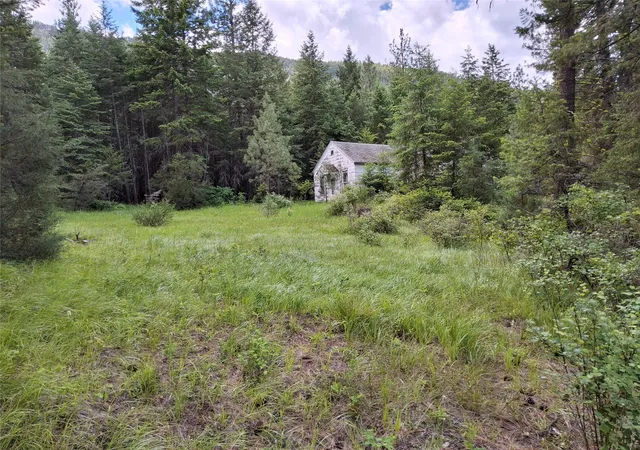 Homes for sale in Superior, MT | 746 Tami Dr E, Superior, MT 59872 | MLS# 30072978