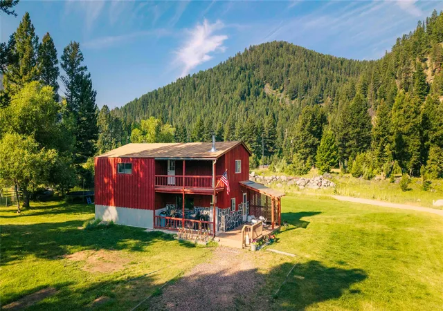 Photo 2 of Single family home for sale at 10 Jackleg Ln, Hall, MT 59837 | MLS# 30072916 | Listing updated on 2026-08-29