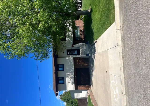 2nd image of 405 S Kansas St, Conrad, MT 59425 | MLS# 30072965