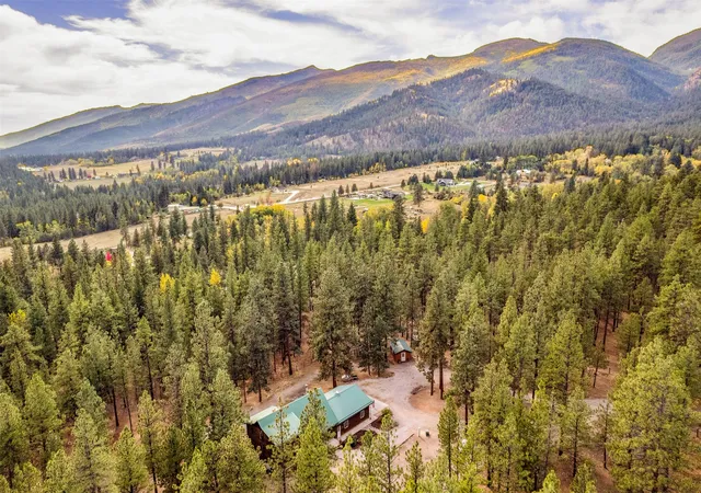 3rd image of 795 Bourne Ln, Victor, MT 59875 | MLS# 30073060