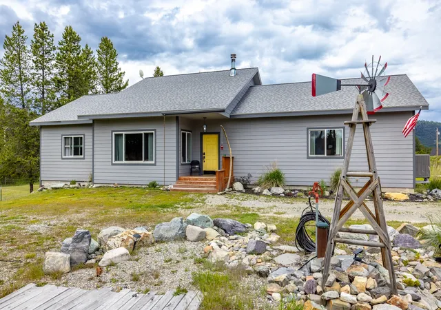 Photo 3 of Single family home for sale at 317 Pleasant Valley Rd, Marion, MT 59925 | MLS# 30073065 | Listing updated on 2026-07-08