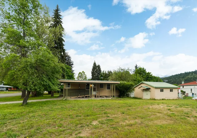 3rd image of 209 E Mineral Ave, Troy, MT 59935 | MLS# 30073076