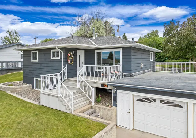 4th image of 725 32Nd Ave Ne, Great Falls, MT 59404 | MLS# 30072845