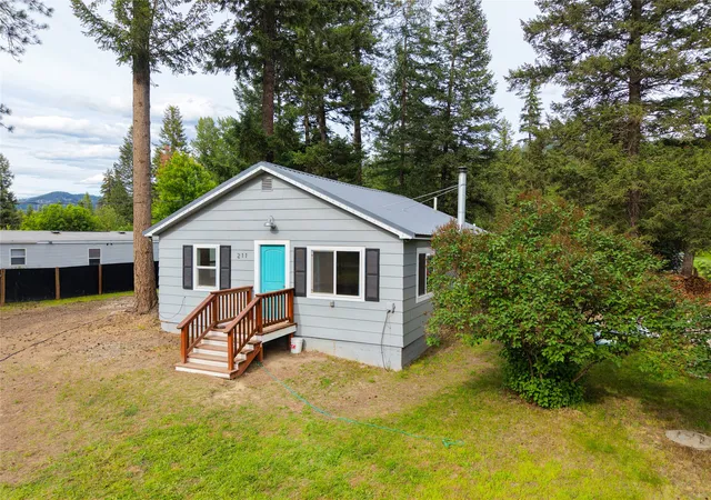 Homes for sale in Libby, MT | 211 Autumn Rd, Libby, MT 59923 | MLS# 30073070