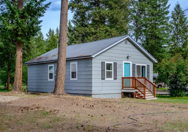 Homes for sale in Libby, MT | 211 Autumn Rd, Libby, MT 59923 | MLS# 30073070