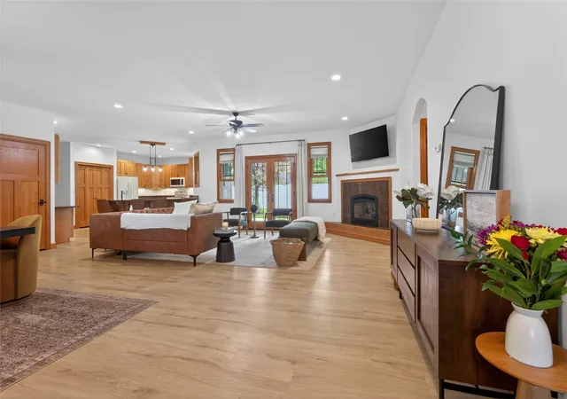 Photo 3 of Single family home for sale at 895 Cap Rd, Helena, MT 59602 | MLS# 30072571 | Listing updated on 2026-07-15