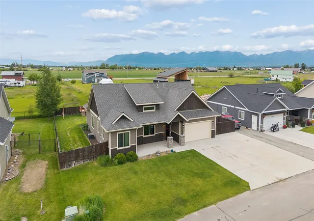 3rd image of 1129 Mackinaw Loop, Somers, MT 59932 | MLS# 30072945