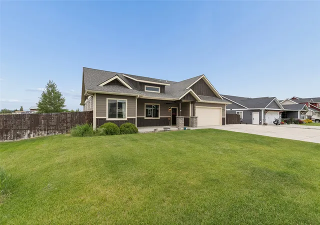 5th image of 1129 Mackinaw Loop, Somers, MT 59932 | MLS# 30072945